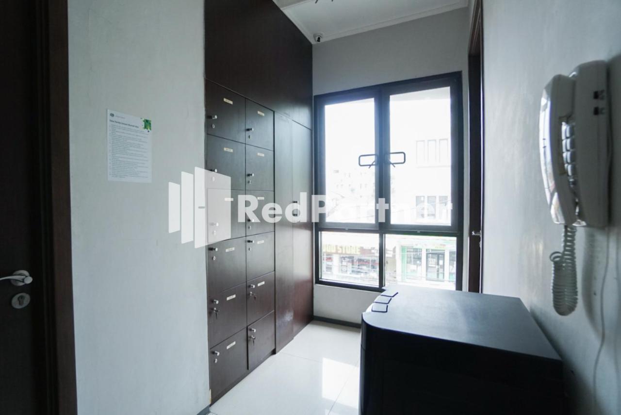 Toba Mansion Syariah Near Benhil Redpartner Hotell Jakarta Eksteriør bilde