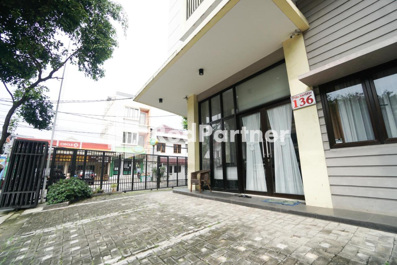 Toba Mansion Syariah Near Benhil Redpartner Hotell Jakarta Eksteriør bilde