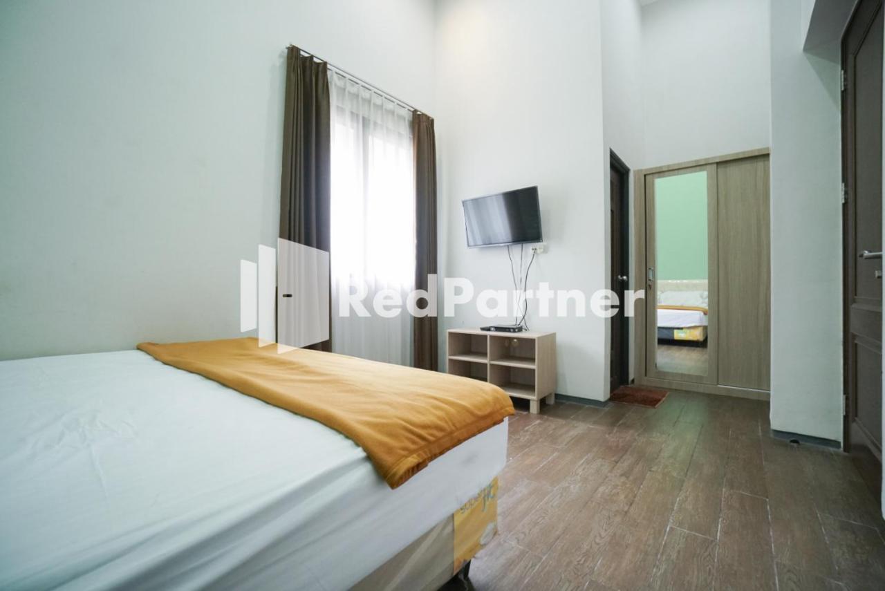 Toba Mansion Syariah Near Benhil Redpartner Hotell Jakarta Eksteriør bilde