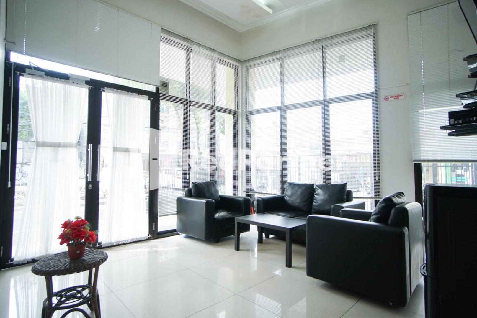 Toba Mansion Syariah Near Benhil Redpartner Hotell Jakarta Eksteriør bilde